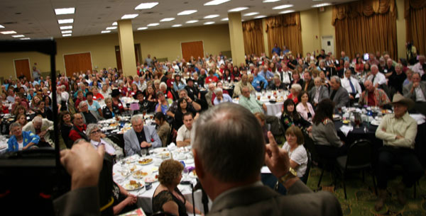 There was spirited bidding for Jim’s ex-bag at the banquet.