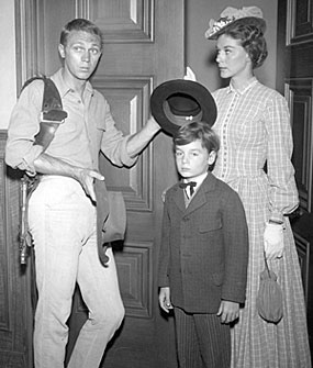 Steve McQueen, Joyce Meadows and Bryan Russell kid around while on the set of “Wanted Dead or Alive: One Mother Too Many” (‘60). 