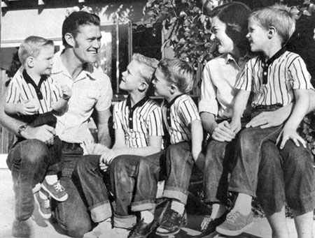 Chuck Connors and family in 1959. Michael, Jeff, Steven, Kevin and wife Elizabeth. 

