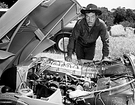 Richard Boone: “I think I’m out of my element, but I bet I 
could travel faster with this.” 