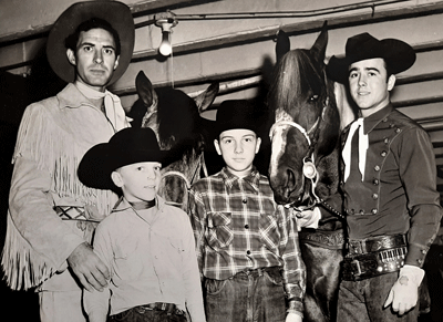 Jock Mahoney and Dick Jones of TV's "Range Rider" pose with rodeo child trick riders Butch and Danny Dent. (Thanx to Johnny Dent.) 
