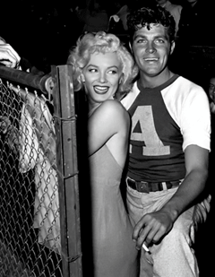 20th Century Fox publicity photo with Marilyn Monroe and Dale Robertson.