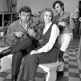 James Drury plays with his mandolin (?) with two other members of his stage play "Catch Me If You Can" which ran at the Alhambra Dinner Theatre in January 1972. 