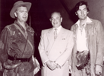 In Philadelphia for the premier of "Davy Crockett" in June 1955 are (L-R) 
Buddy Ebsen, zone manager Stanley Warner and Fess Parker. 