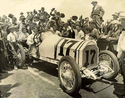 Tom Mix at Legion Ascot Speedway which opened in 1924. Following several deadly crashes, the Speedway’s glory years ended in 1936 when two drivers were killed in a crash. (Photo courtesy Bobby Copeland.)
