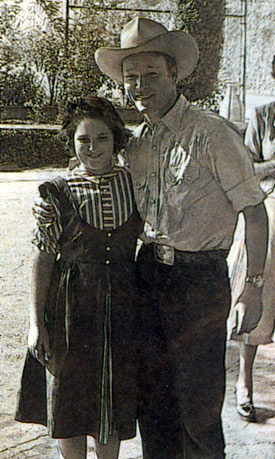 Roy with Carol Rice in 1949. Carol is the daughter of Darol Rice, a member of the Riders of the Purple Sage. (Thanx to Frank Story.)