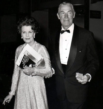 Randolph Scott may be handing money to the Valet as he and wife Patricia exit a Hollywood function. Patricia is holding a copy of TO ME IT'S WONDERFUL by Ethel Waters which was published in 1972. (Thanx to Jerry Whittington.)