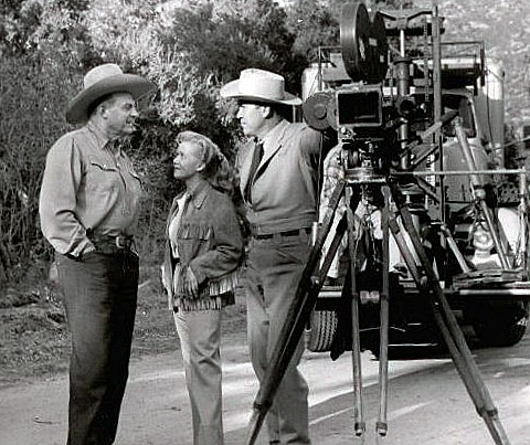 Ray “Crash” Corrigan visits with “Sky King” (Kirby Grant) and niece Penny (Gloria Winters) when the series was filiming at Corriganville in 1952.