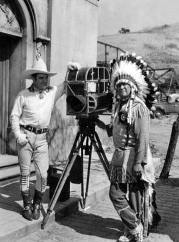 Tom Mix and Jim Thorpe on location for (probably) “My Pal the King” (‘32 Universal). (Thanx to Jerry Whittington.)