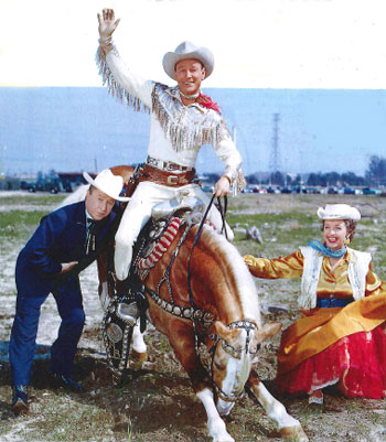 Having a little fun with Trigger...comedian George Gobel, Roy Rogers and Dale Evans. (Thanx to Janet Brayden and REMINISCE magazine.)