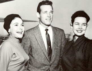 Guy Madison is greeted by costars Felicia Farr ad Kathryn Grant when he arrived in Tucson in March, 1956 to film “Reprisal”.