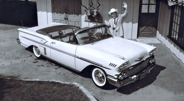 Roy Rogers at home in 1958 with his new Chevy.