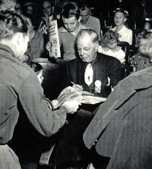 A later in life Hoot Gibson signs autographs at an event somehow involving Roy Rogers and Quaker Oats. (Photo from LONE PINE IN THE MOVIES.) 